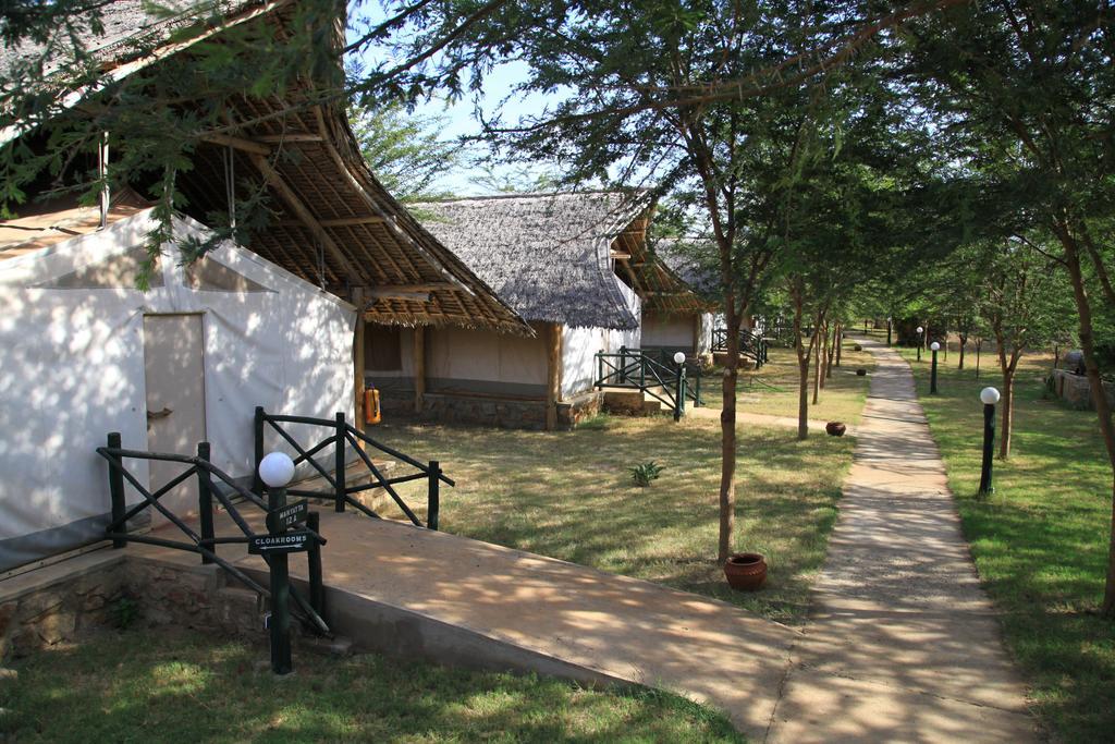 מלון Voi Manyatta Camp מראה חיצוני תמונה